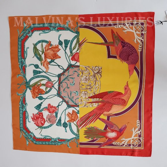 SALVATORE FERRAGAMO SCARF VINTAGE INSPIRED PRINT SILK SQUARE 35" - Picture 7 of 13